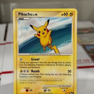 Pikachu Pokémon Card